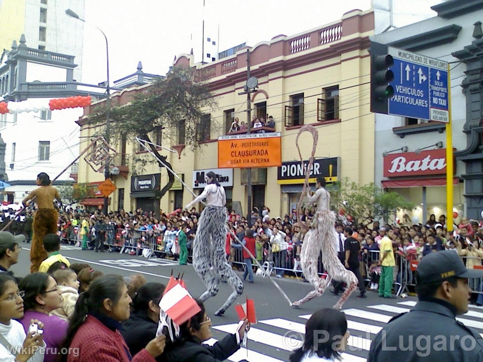 Desfile Wong, Lima