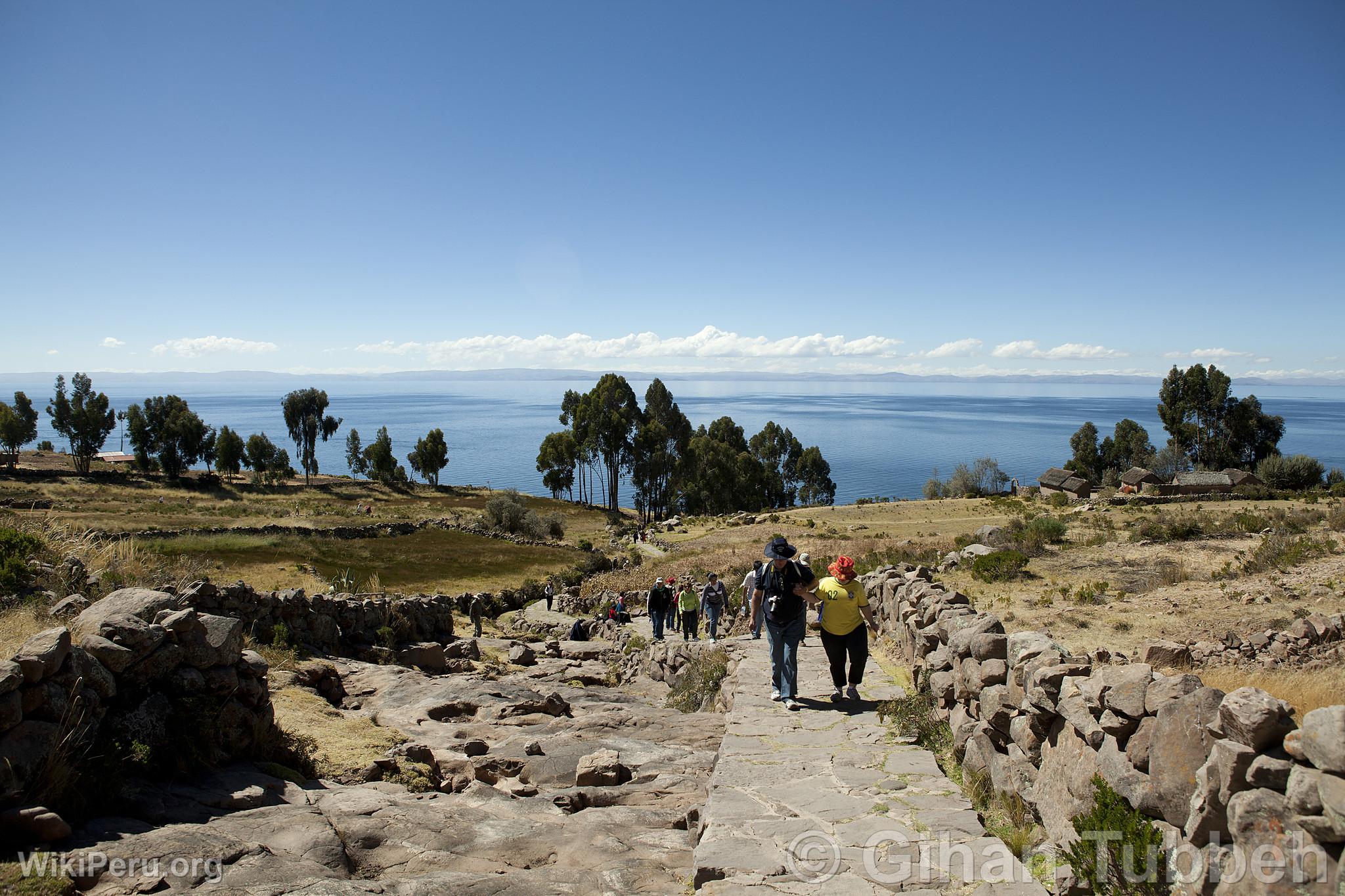 Isla de Taquile en el Lago Titicaca