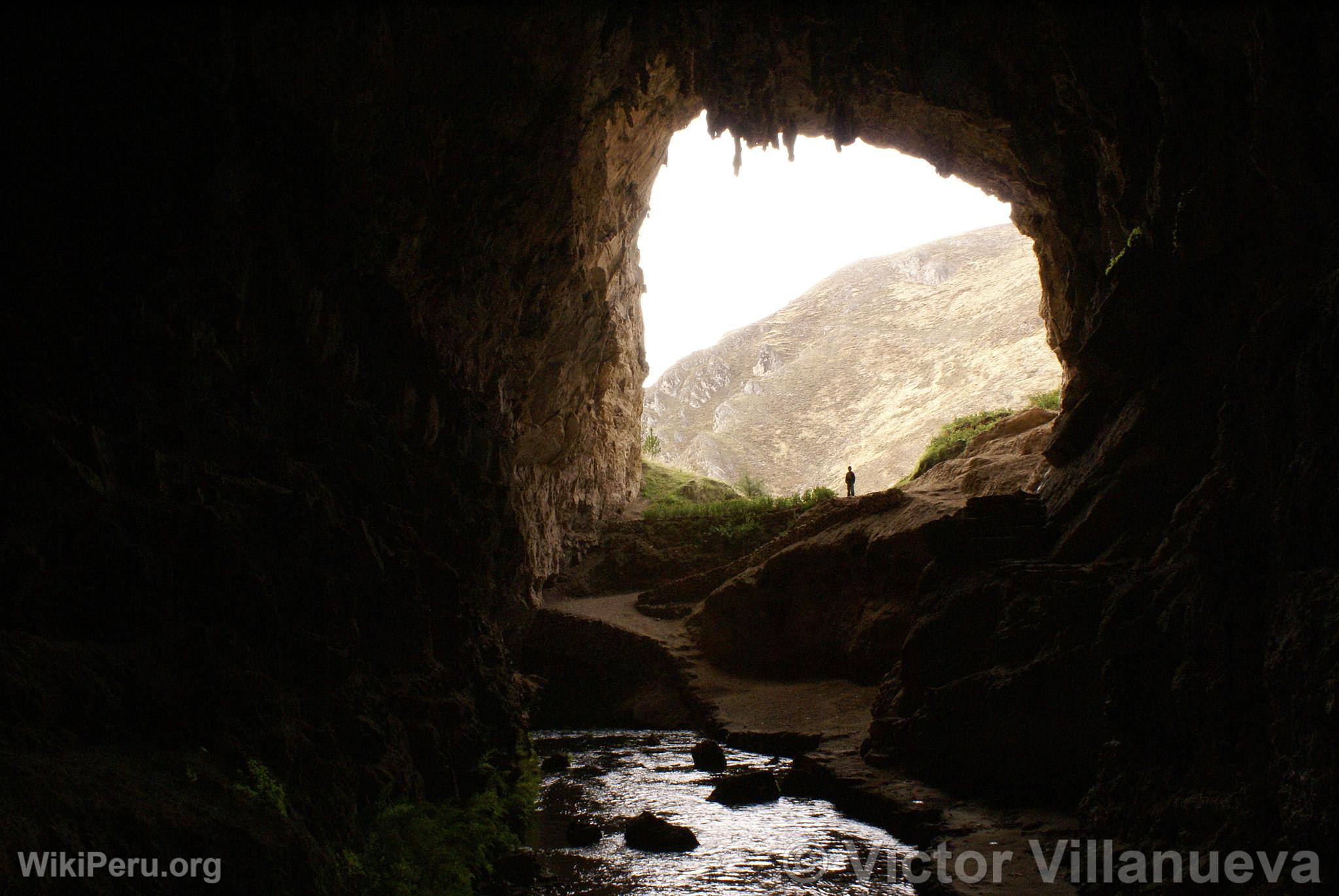 Gruta de Huagapo