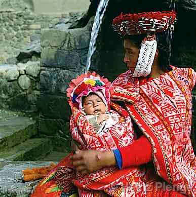 Pobladores de Ollantaytambo