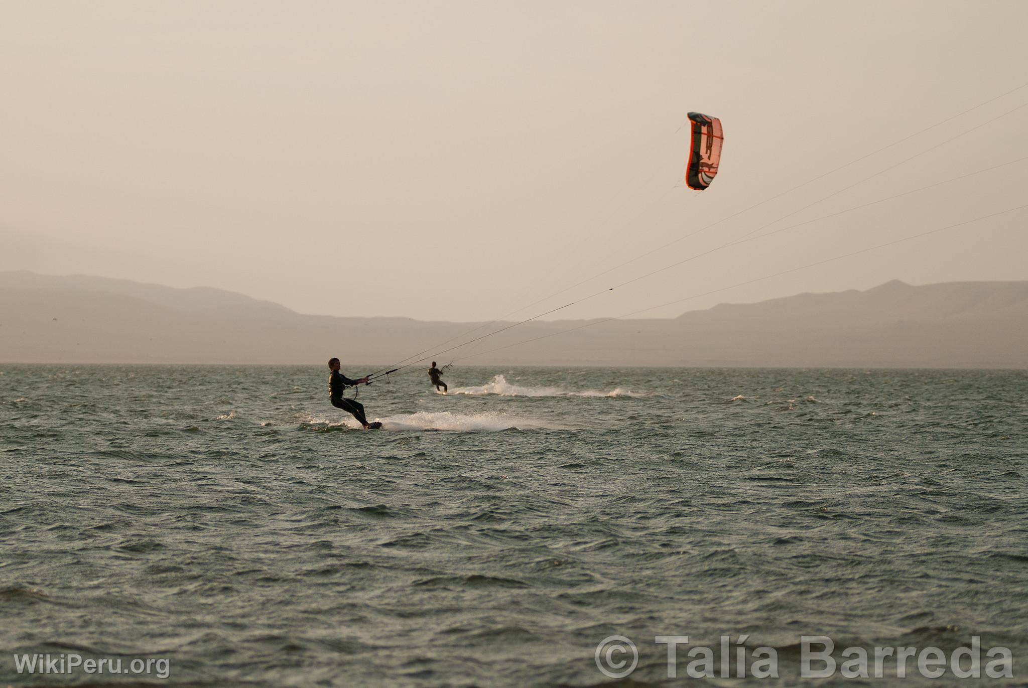 Kitesurf en Paracas