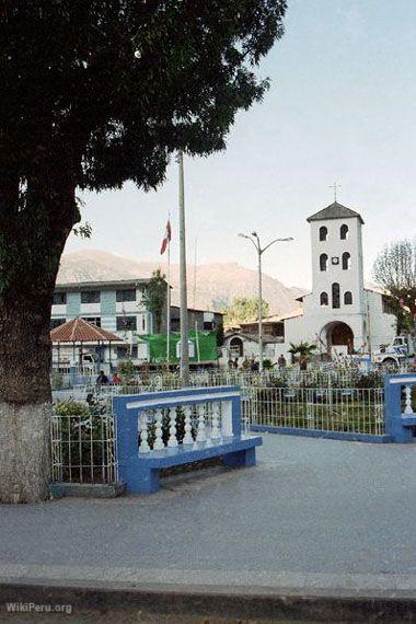 Plaza de armas de Chiquin