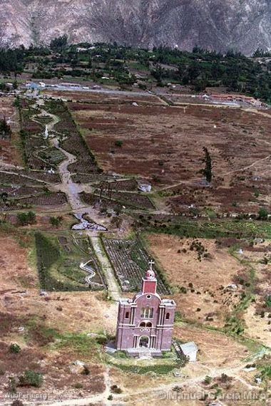 Camposanto, Yungay