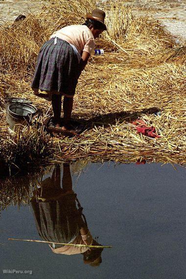 Isla flotante, Uros