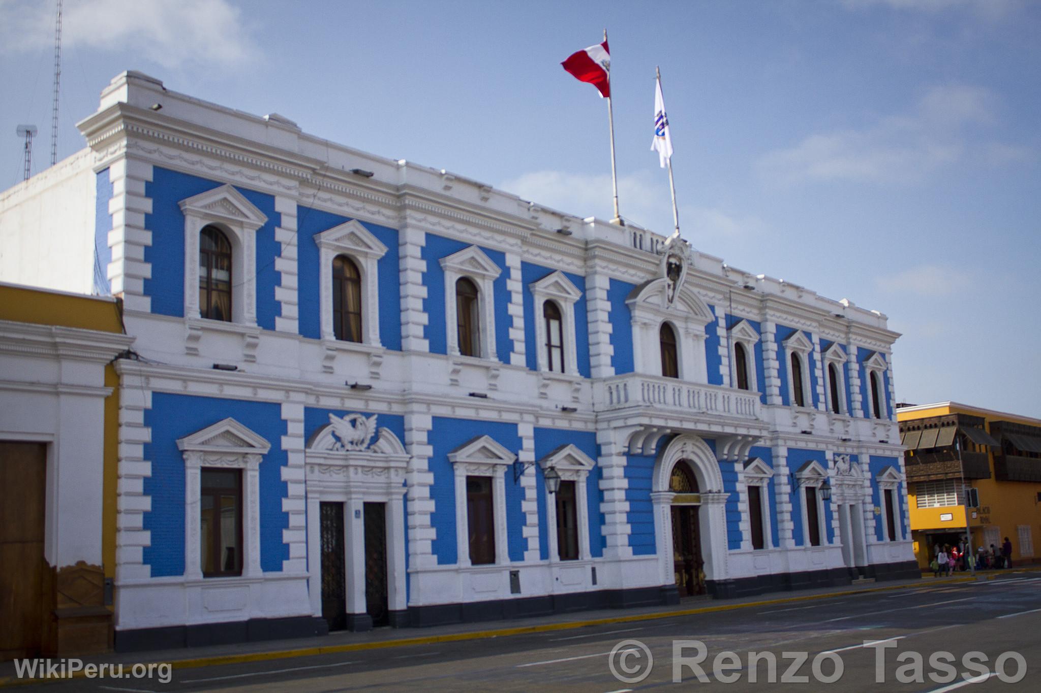 Plaza de Armas, Trujillo