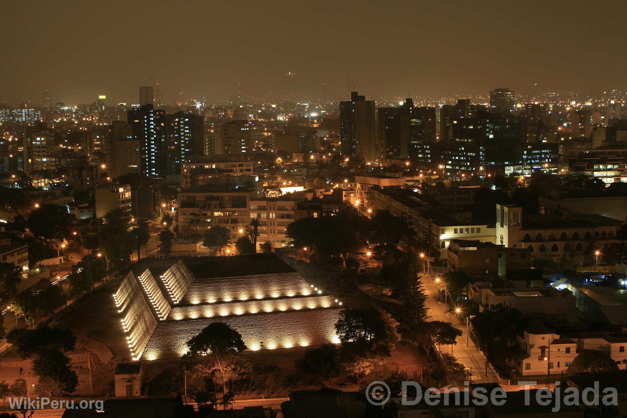 Huaca Huallamarca en San Isidro, Lima