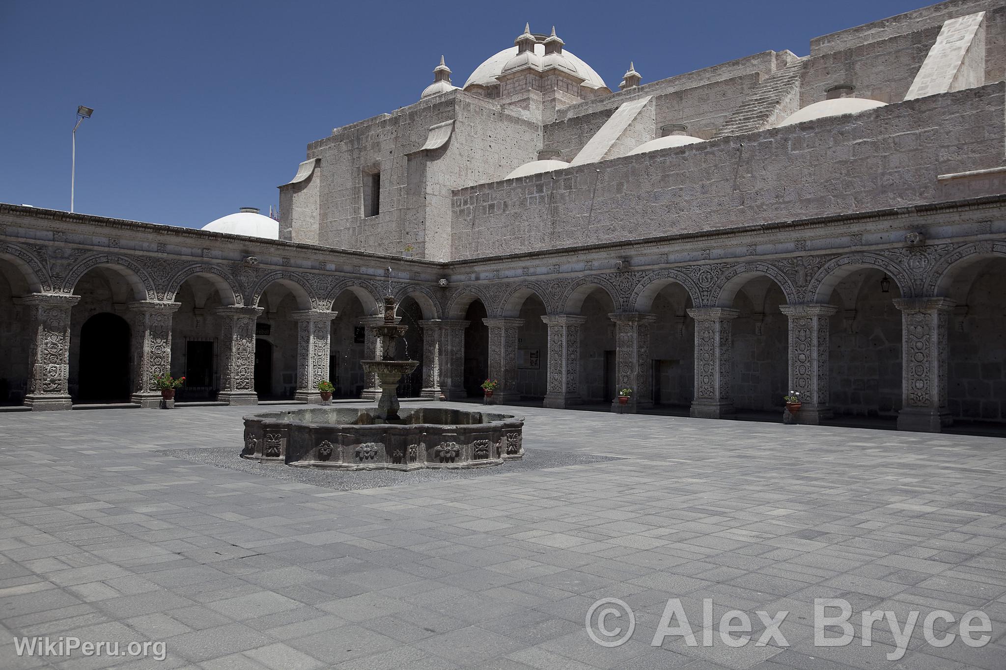 Convento de la Compaa de Jess, Arequipa