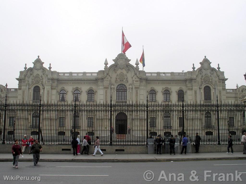 Palacio del Gobierno, Lima