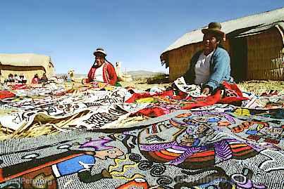 Isla flotante de los Uros