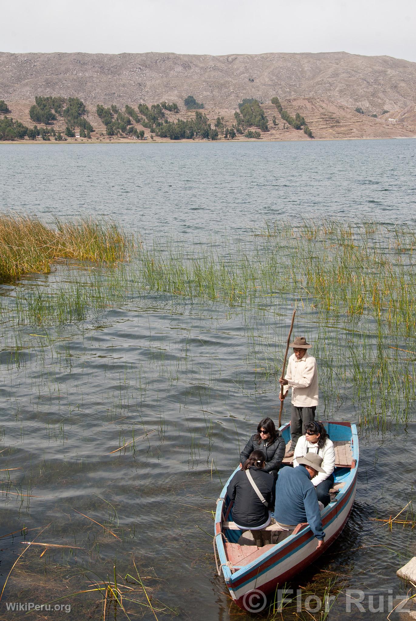 Bote en el Lago Titicaca