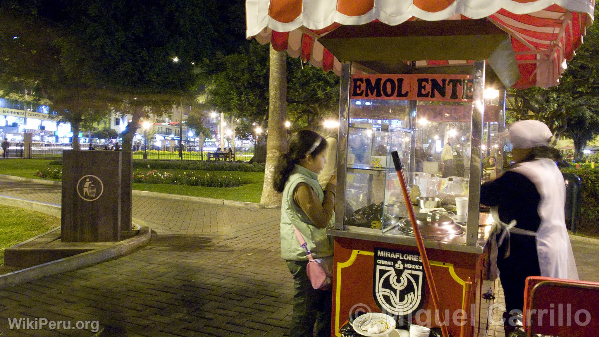 Parque Kennedy, Lima