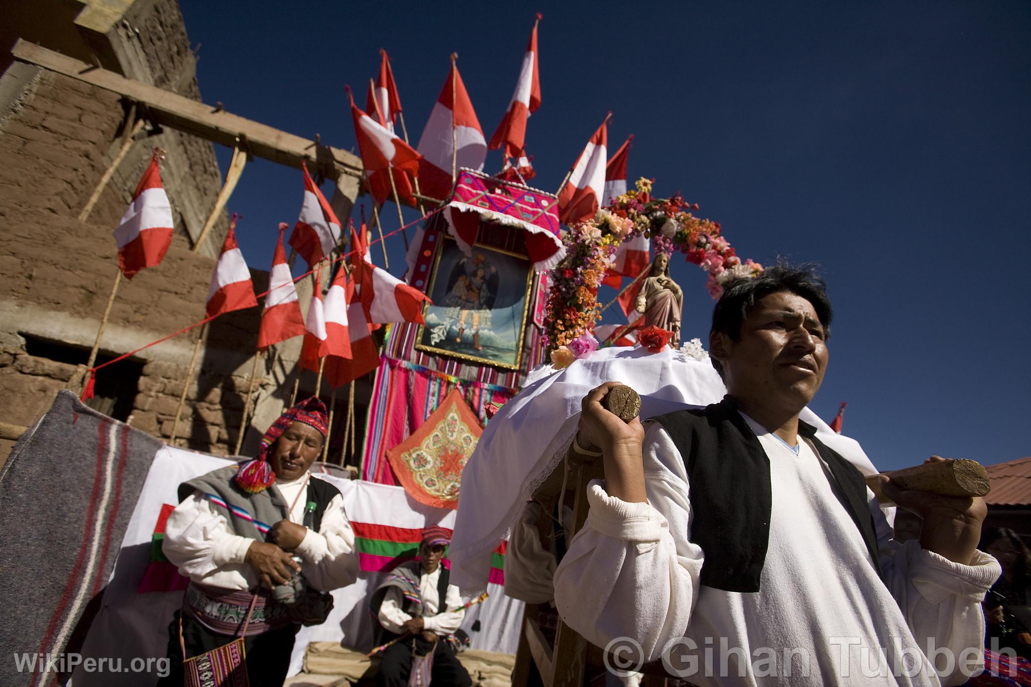 Pobladores de la Isla Taquile