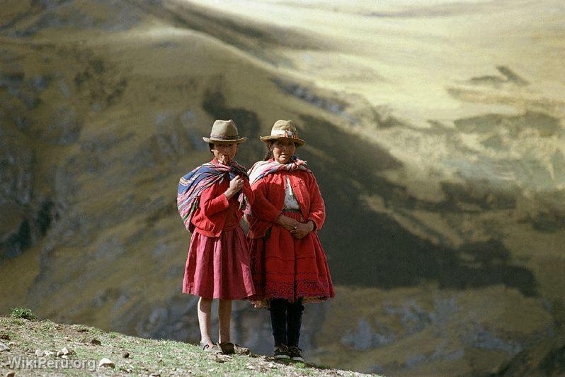 Pobladoras ayacuchanas, Ayacucho