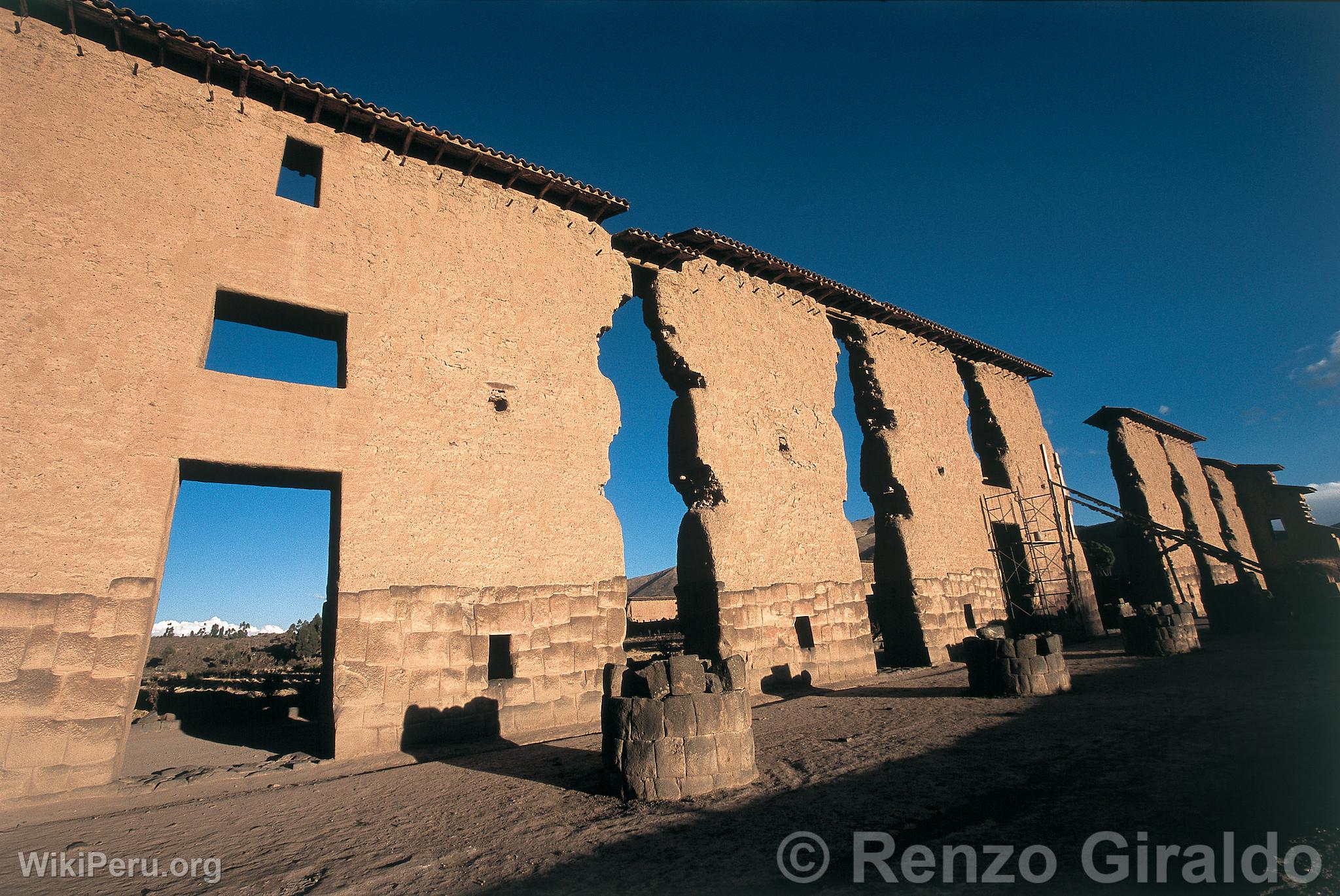 Templo de Wiracocha, Raqchi