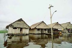 Casas Flotantes del Barrio Beln en Iquitos