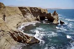 La Catedral, Paracas