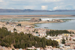 Ciudad de Puno y Lago Titicaca