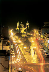 Plaza y Catedral, Tacna