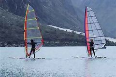 Windsurf en la Laguna de Llanganuco