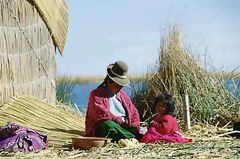 Isla flotante de los Uros