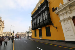 Balcones coloniales, Lima