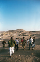 Turistas en Cachuachi